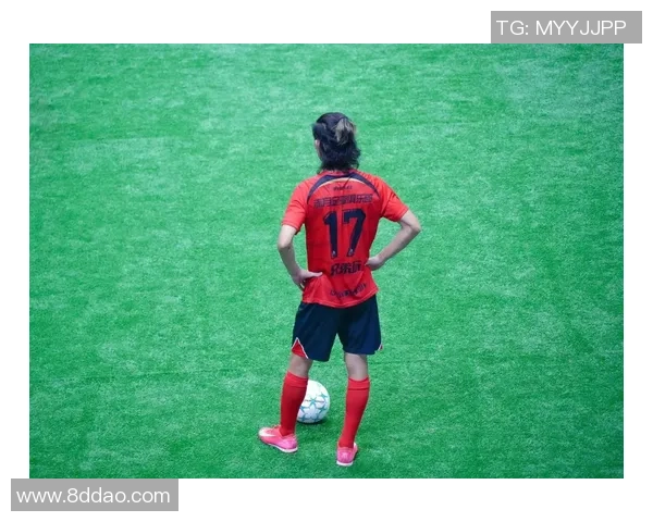 赤月足球:探索新兴足球文化的崛起与未来发展之路 赤月足球:探索新兴足球文化的崛起与未来发展之路