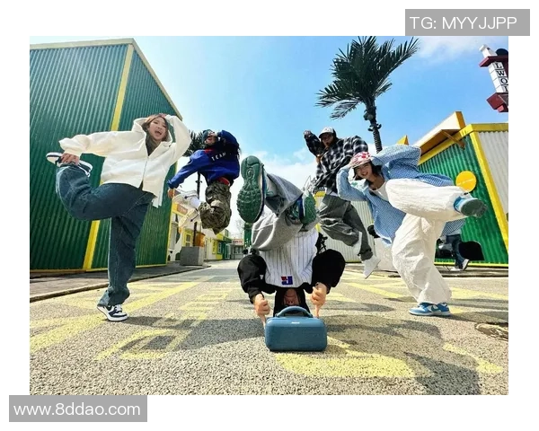 街舞文化在杭州的绽放:探秘街舞队的团队协作与默契之道 街舞文化在杭州的绽放:探秘街舞队的团队协作与默契之道